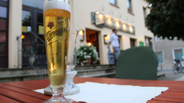 Biergartenatmosphäre